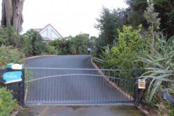 Automated gate installed by Maathuis Electrical